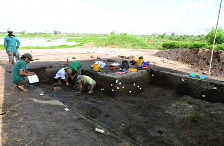 Source: Thanh Nien News 20140506