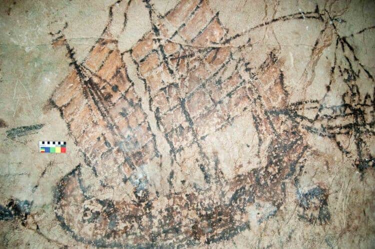 Tham Phrayanaga/Viking Cave