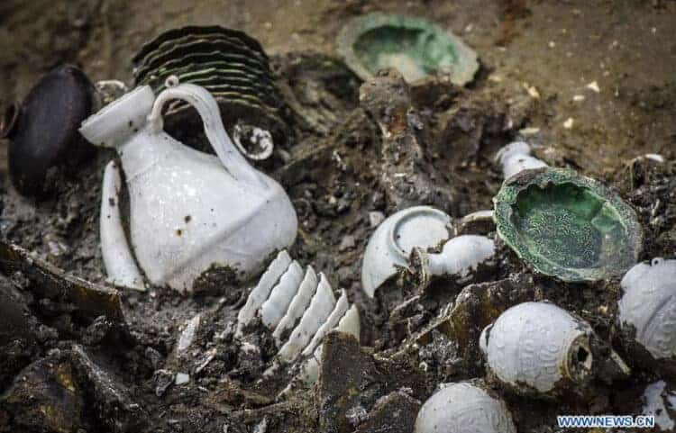 Finds from Nanhai No. 1. Source: CRI English 20150131