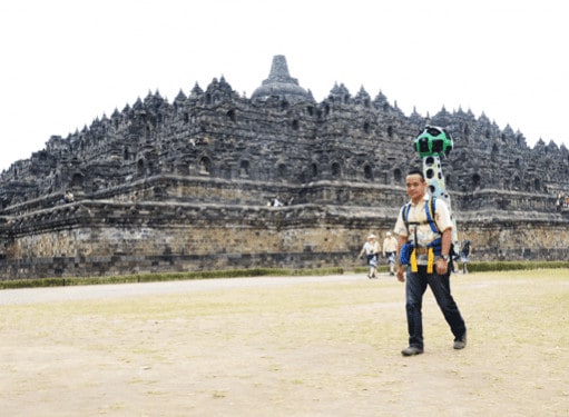 Recording street view for Google. Source: Jakarta Post 20150929