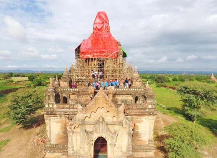 Germany gives 135,000 euros to restore quake-hit pagodas