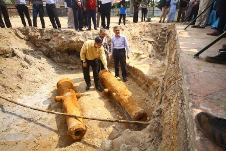 Archaeologists find two historic cannons at Fort Cornwallis