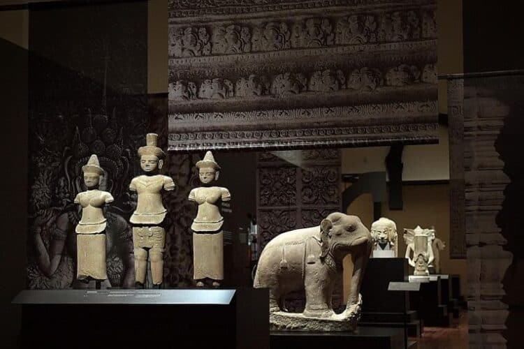 Splendour of Khmer art