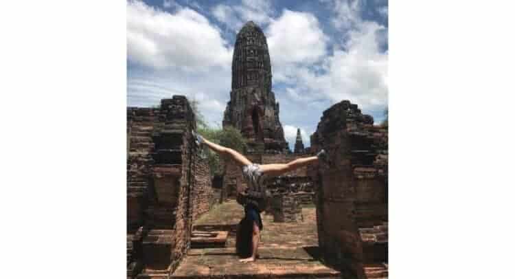 Ayutthaya pagoda no place for oddball poses