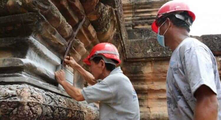 China helps others restore heritage sites