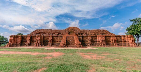 Khao Klang Nok: The great stupa of Draravati, Si thep, Phetchabun, Thailand. Stock photo from Shutterstock/Alwayswin