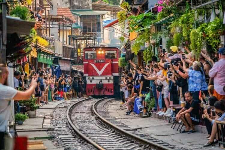 Hanoi Train street. Source: Fodor's 20191113