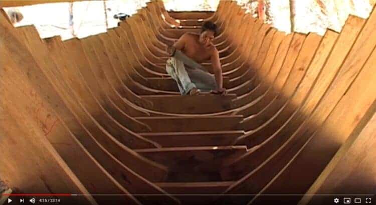 [Video] Wooden boatbuilding – A Malay boatbuilding village by Maurizio Borriello