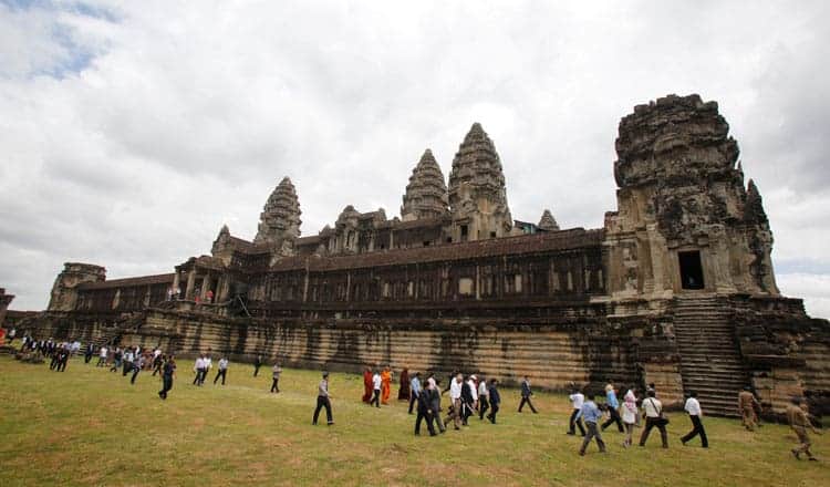 Tourists at Angkor Wat. Source: Khmer Times 20200117