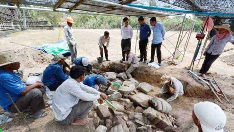 Buddha Statues in Angkor Wat. Source: Phnom Penh Post 20200416