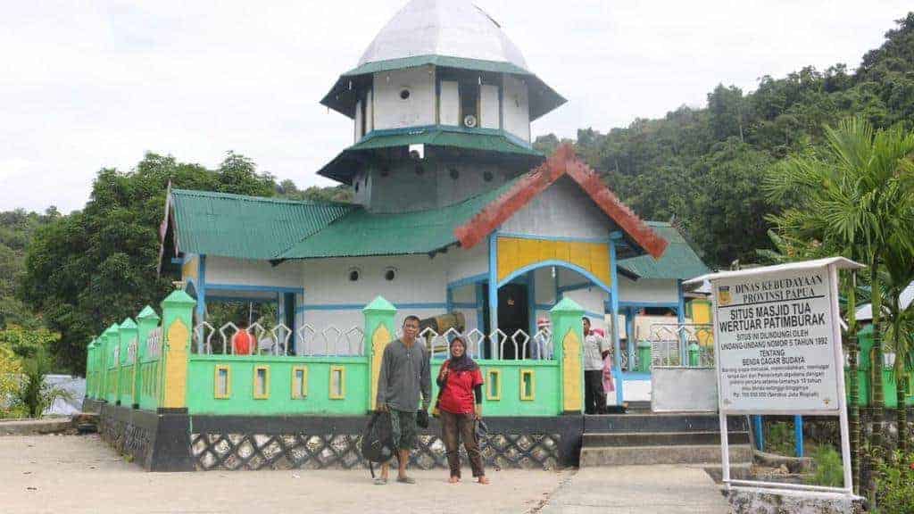 Masjid Patimburak. Source: Liputan6 20200510