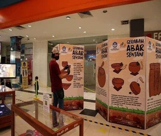 Archaeology exhibition in Jayapura. Source: Nabire 20200831