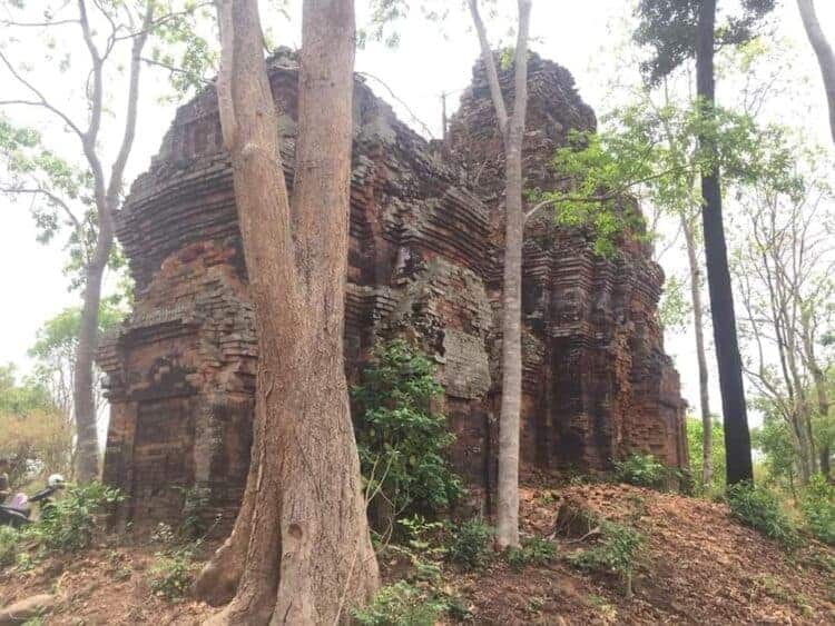 Source: Rasmei Kampuchea News 20211003