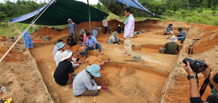 Source: Khmer Load 20211113