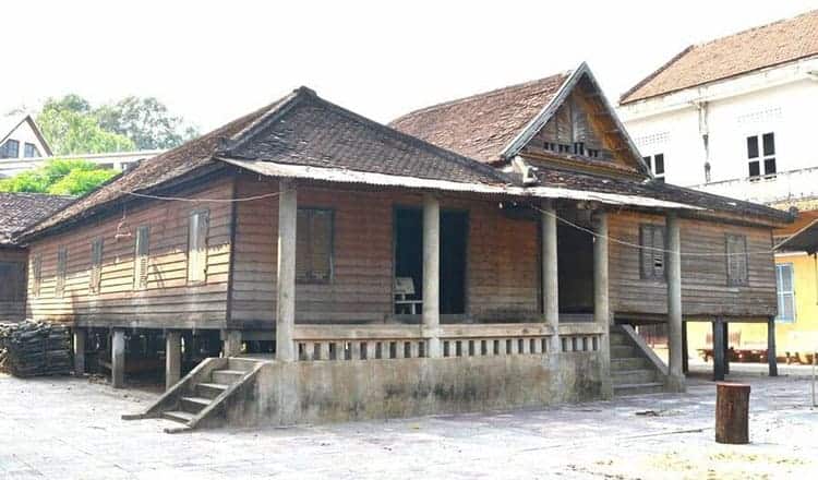 Source: Khmer Times 20220426